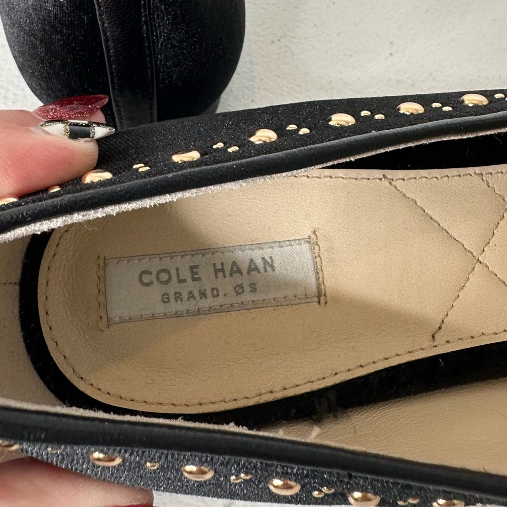 Cole Haan Black Velvet Studded Loafers Women’s 8.5B Gold Hardware Classic - Picture 9 of 10
